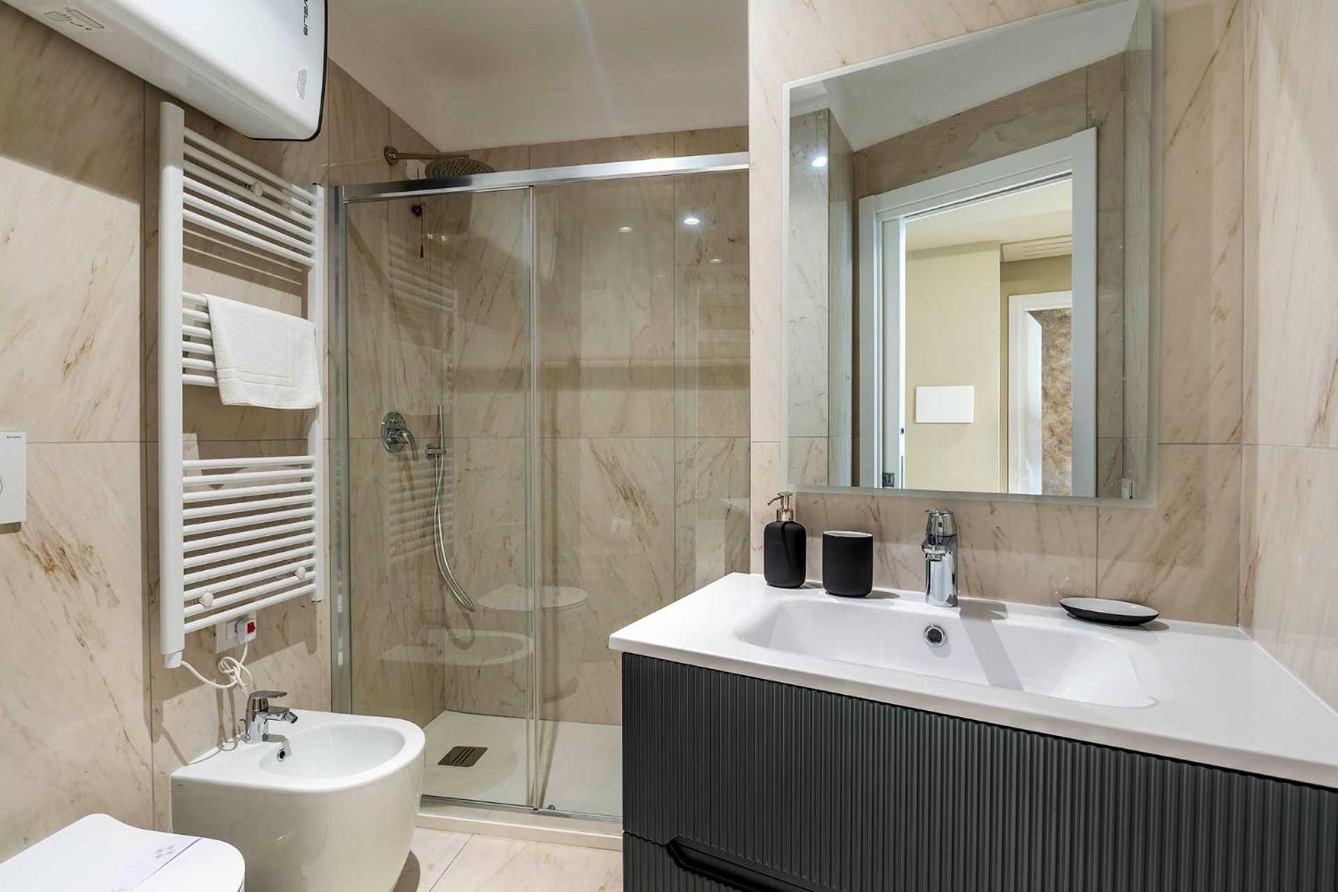 Velasca Tower Apartments Milano Eksteriør billede